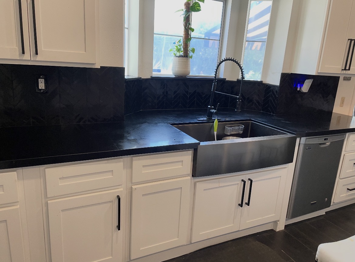 Farmhouse Sink & Backsplash — OC